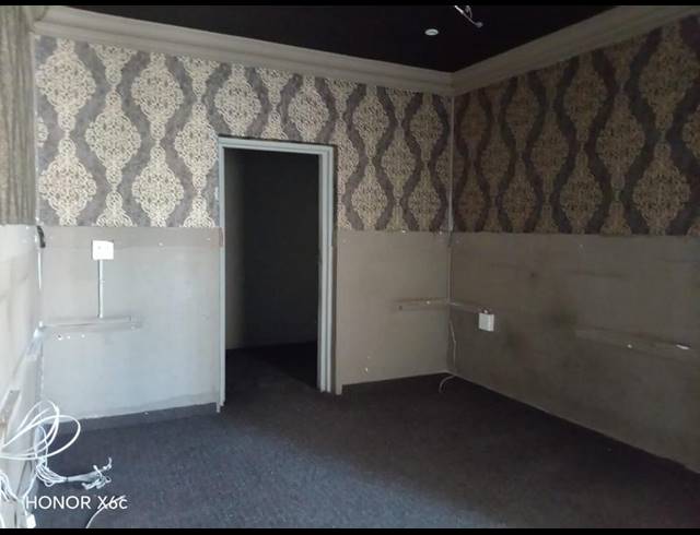 BUSINESS FOR SALE IN VANDERBIJLPARK SE 1